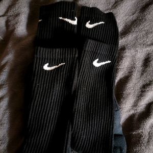 Nike crew socks